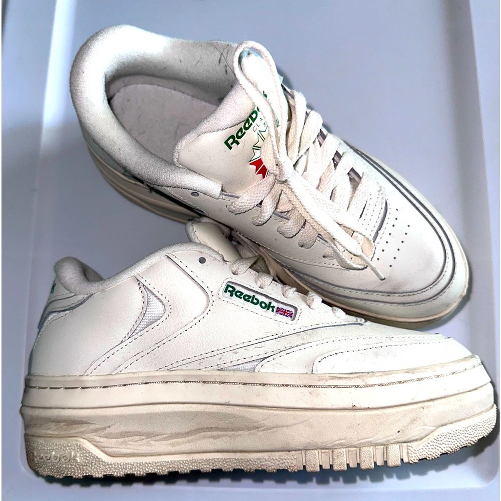 Reebok Club C Extras